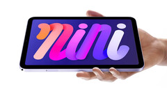 Doogee 在 T20 mini 系列中大量借鉴了Apple 的营销方式。(图片来源:Doogee)