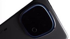 iQoo 13（图片来源：iQoo）