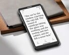 Dasung Link 2 将智能手机的屏幕内容投射到一块 6.7 英寸的 E-Ink 面板上。