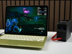 ETA Prime 测试了Apple MacBook Neo 最高 50 W 的热电水冷散热器。