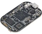 新款 PocketBeagle 2 现已上市。(图片来源：BeagleBoard）