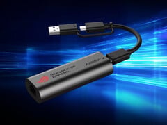 ROG USB-C10G 在美国亚马逊上的零售价为 98.87 美元。图为该以太网适配器的宣传图。