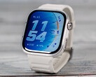 Watch Fit 5 Pro 在欧盟的售价为 299 欧元。图：智能手表正面。
