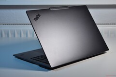 Yoga 的外观，ThinkPad 的品质，ThinkBook 的功能：联想的 ThinkPad X9-14 模糊了两者之间的界限（如图：联想 ThinkPad X9-14 G1 灵光版，图片来源：Benjamin Herzig：Benjamin Herzig)