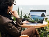 Apple 华为和亚马逊可能正在开发一款 MateBook Fold 的竞争对手，如图所示（图片来源：华为）