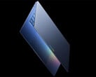 看看谷歌的 Googlebook 设计,Glowbar 清晰可见。