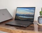 OmniBook X Flip 14 虽然外观与 OmniBook X 14 翻盖式笔记本电脑一模一样,但其中一款的图形性能要快得多