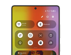Galaxy S25 Ultra 预计会比今年的 S Ultra 稍小一些。(图片来源:Ice Universe)Galaxy