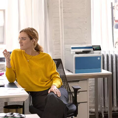 新款惠普彩色激光打印机比老款多出20%的颜色。(图片来源:惠普)