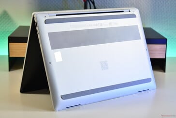 HP EliteBook X G2i:底盖