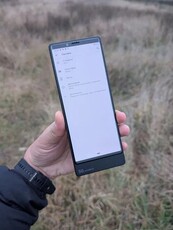 索尼 Xperia 5G 智能手机原型。(图片来源：OLX）