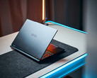 XMG 最新的 Fusion 和 Core 15 游戏笔记本电脑采用纤薄的铝制机身和低调的外观。(图片来源：XMG）
