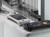 AYA NEO 2和AYA GEEK应该在下个月开始发货。(图片来源：AYA NEO)