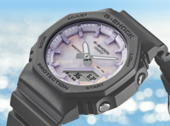 卡西欧 G-Shock GMA-P2100PC-1AJF(如图)更像是一款中性手表,尽管它被作为女性专用表款进行销售。(图片来源:卡西欧)