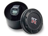 卡西欧 G SHOCK 与日产 GT-R 跑车合作推出的哑光黑 DW-5600 （图片来源：G-Central）