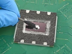 Ps5液态金属的重新涂覆。