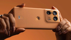 摩托罗拉 Edge 50 Ultra。(图片来源：摩托罗拉）