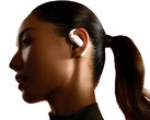 Shokz 推出带有双驱动器和双 MEMS 麦克风的 OpenFit 2 开放式耳机。(图片来源：Shokz）