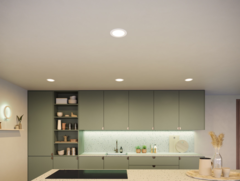 飞利浦 Hue Slim 嵌入灯提供白色和彩色照明。(图片来源：Philips Hue）