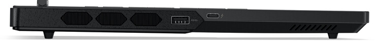 左：USB 3.2 Gen 1 (USB-A)、雷电 4 (USB-C；DisplayPort)