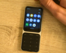 应用程序抽屉可见的 Sidephone（如图）。(图片来源：r/sidephone subreddit 上的 u/sebastiansnell）