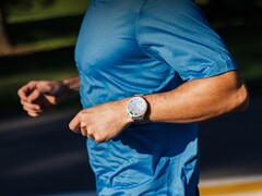 Amazfit Balance（如图）是该品牌的十款智能手表之一，它们将于 2025 年获得最后一次安全更新。(图片来源：Amazfit）