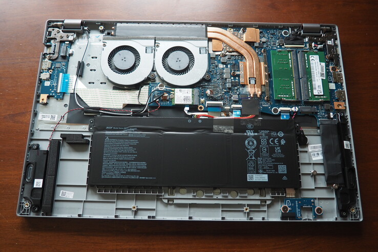 宏碁 Aspire 17