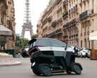 Vivatech 2025 期间，ÆMotion 在巴黎街头展示了其创新的四轮微型电动车。(图片来源：ÆMotion）
