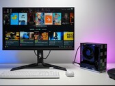 框架台式电脑运行 Bazzite 操作系统，与显示 Steam 游戏界面的显示器相连，类似控制台设置。(ETA PRIME）