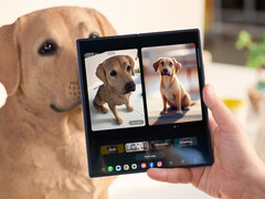 稳定的 One UI 8 版本目前只在三星最新的可折叠手机上提供,如图Galaxy Z Fold7。(图片来源:三星)