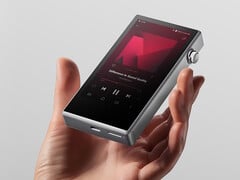 Astell & Kern PD5 铝制机身数字音频播放器重量仅为 6.98 盎司(198 克)。