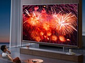 海信E8K电视的尺寸最大为100英寸（图片来源：海信）。