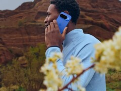 谷歌 Pixel 10 现在可以从太空发送推文。(图片来源：谷歌）