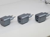 三款全新的100W充电器分别配备一个、两个或三个USB接口