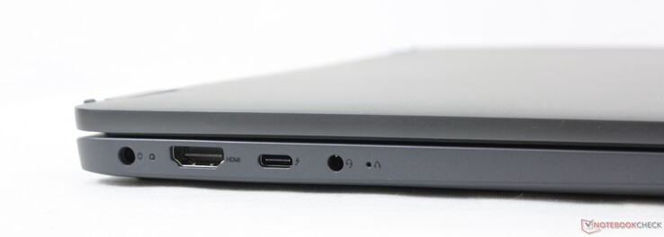 左边：AC适配器，HDMI 1.4b，USB-C 3.2 Gen. 2 w/ Thunderbolt 4 + DisplayPort + Power Delivery，3.5mm耳机