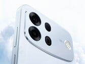 OPPO A7 Pro Max（如图所示）的电池容量比A6 Pro更大。