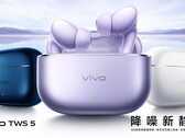 vivo TWS 5 耳机有标准版和 Hi-Fi 版。(图片来源：vivo）