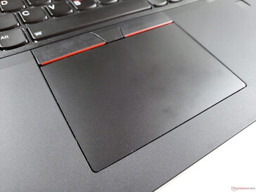 联想ThinkPad P17 G2。触摸板