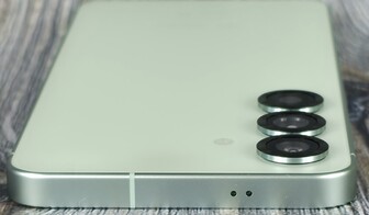 顶盖侧面（麦克风）