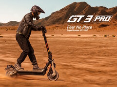 Segway GT3 Pro 超级滑板车配备 11 英寸自密封轮胎，离地间隙达 5.7 英寸，可以越野。(图片来源：Segway）