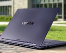 Legion 7a 15ASH11 没有面向后部的端口,这与近期其他Legion 7 笔记本电脑不同。