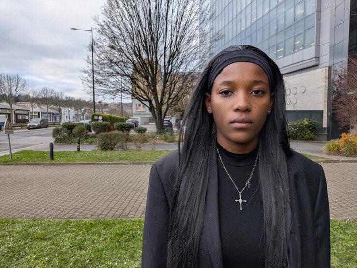 谷歌 Pixel 10a 的人像模式可提供精确的虚化模拟。