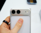 iPhone Ultra/折叠保护壳设计模型上手体验。