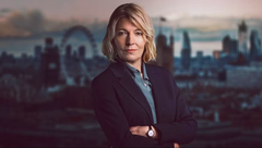杰玛-雷德格雷夫（Jemma Redgrave）在《神秘博士》的最新衍生剧中回归，饰演凯特-莱斯布里奇-斯图尔特（Kate Lethbridge-Stewart），领导 UNIT。(图片来源：BBC）