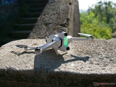 安装了多个摄像头传感器