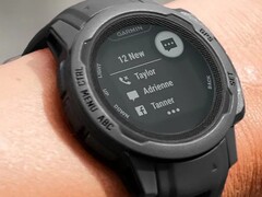 Garmin 发布了 Instinct 2/Crossover 智能手表系列的公开版 13.19 和测试版 13.20。(图片来源：Garmin）