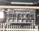 融化的 Nvidia RTX 4090 连接器（图片来源：Reddit）