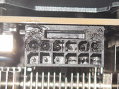 融化的 Nvidia RTX 4090 连接器（图片来源：Reddit）