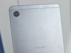 据称是Galaxy Tab A11 原型机的背面图片。（图片来源：via Mukul Sharma）