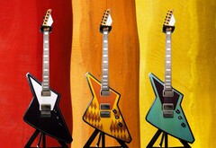 Cream DaVinci 的设计可通过 E Ink 一键更改。(图片来源：Cream Guitars）